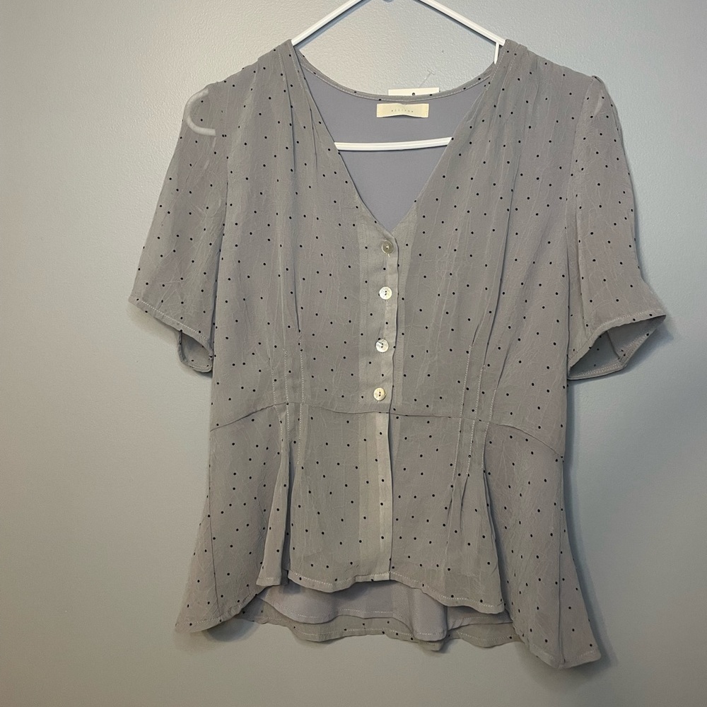 Compass Rose - Grey/Blue dotted top with sheer sleeves